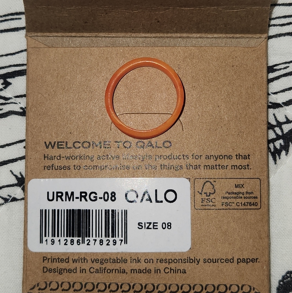Qalo Orange Lava Silicone Ring.  Size 8. New